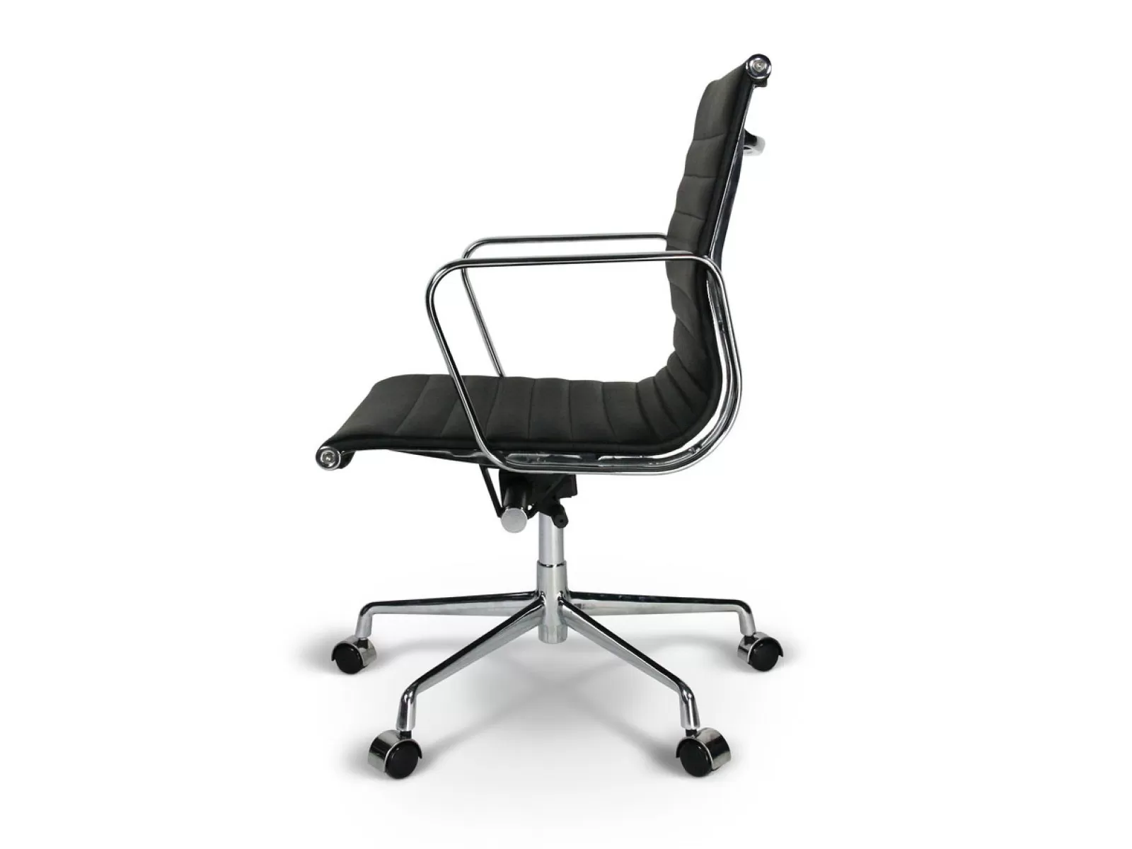 Кресло Eames Style Ribbed Office Chair EA 117