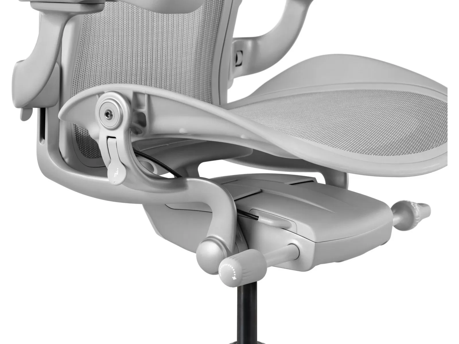 Компьютерное эргономичное кресло Aeron Classic от Herman Miller