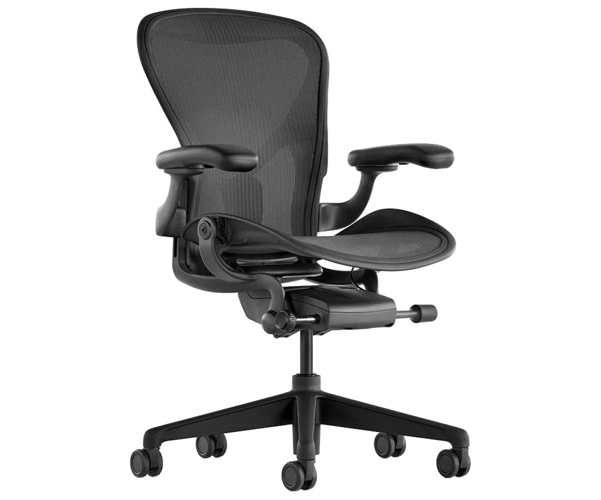 Компьютерное эргономичное кресло Aeron Classic от Herman Miller