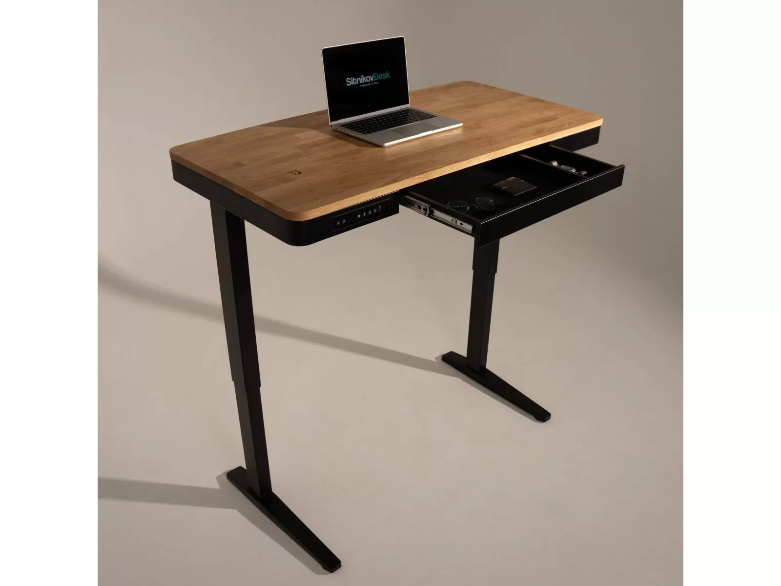 Стол с дубовой столешницей SitnikovDesk 120×60 